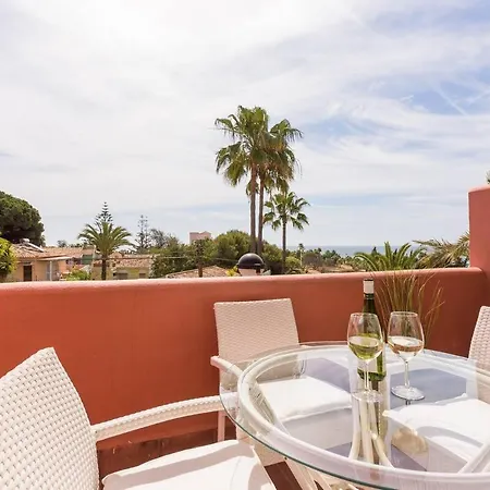 Alvarito Playa Front Appartement Marbella